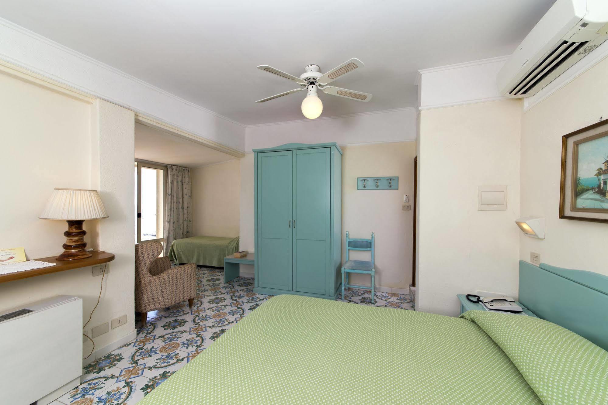 Hotel La Palma Sant'Angelo  Dış mekan fotoğraf